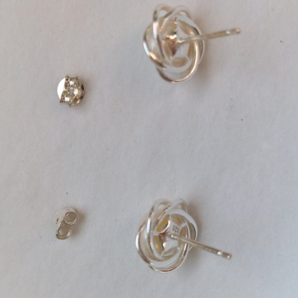 New Macy's love knot pearl stud earrings. sterling. Gianni Bernini. Gift box - Picture 3 of 4